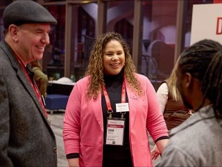 Top Tips for Networking at a Conference for Photography Professionals
